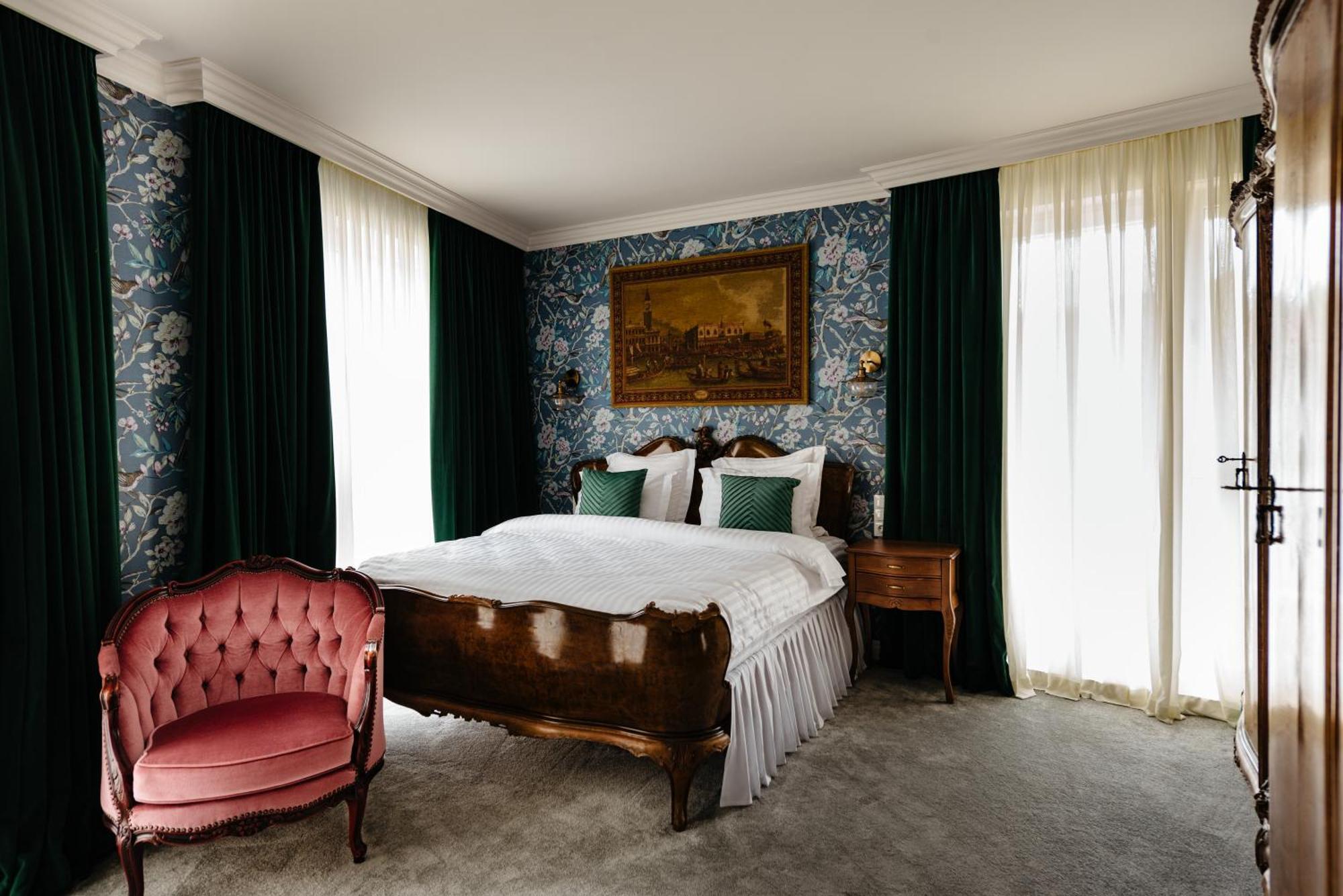 Ateneea Luxury Rooms Cluj-Napoca Exterior photo