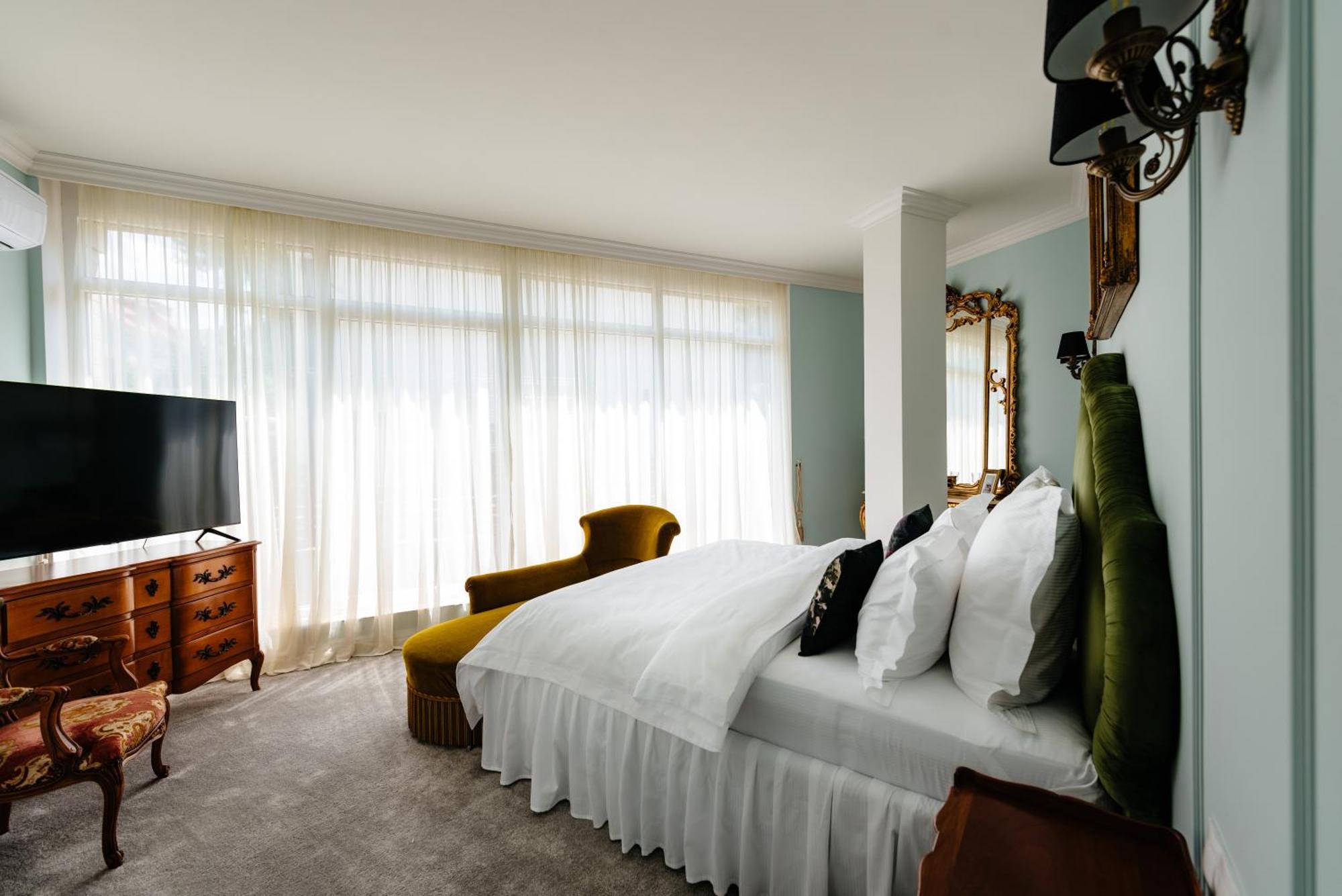 Ateneea Luxury Rooms Cluj-Napoca Exterior photo